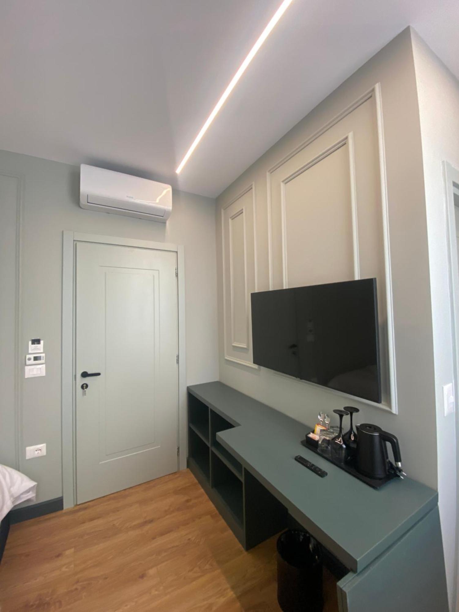 Tirana Central Rooms Eksteriør billede