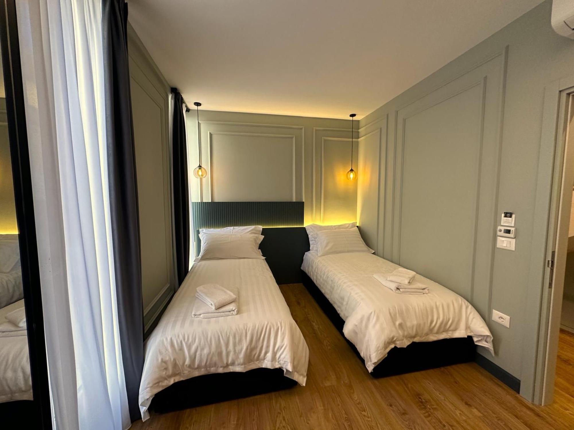 Tirana Central Rooms Eksteriør billede