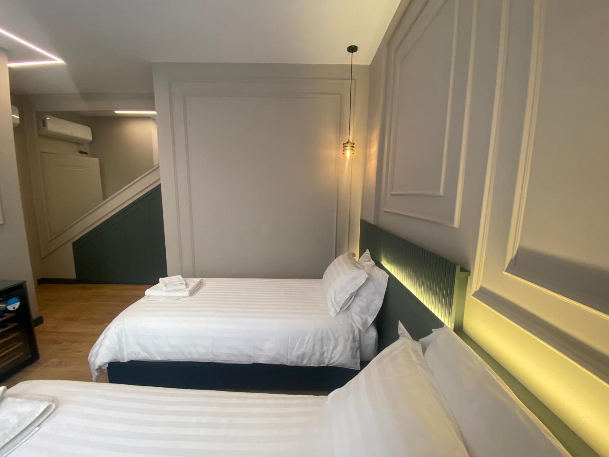 Tirana Central Rooms Eksteriør billede