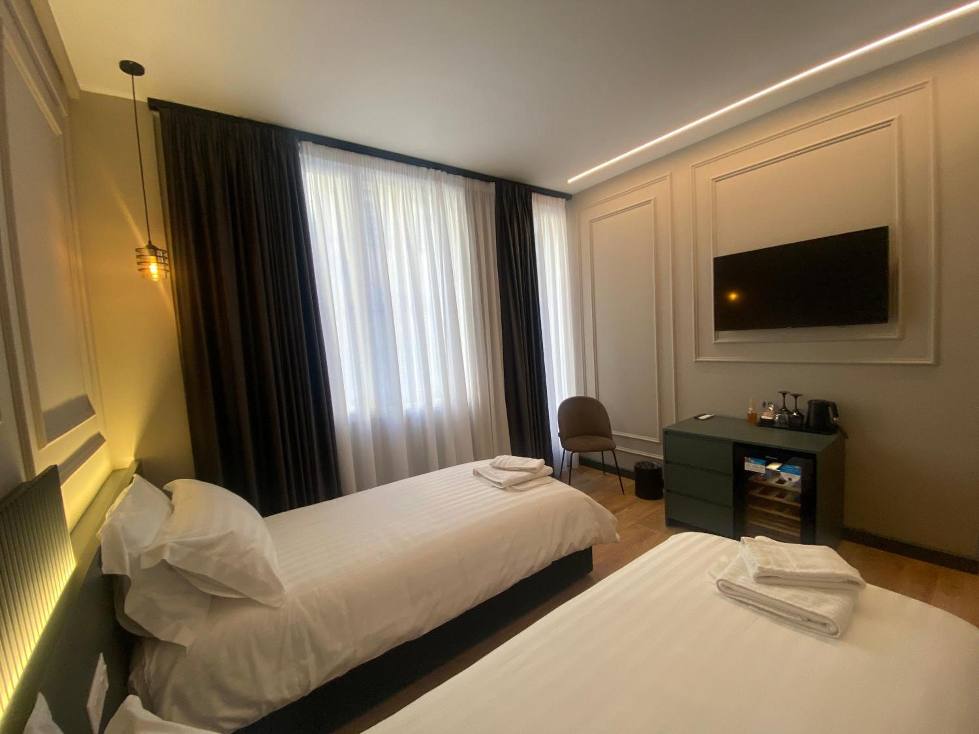 Tirana Central Rooms Eksteriør billede