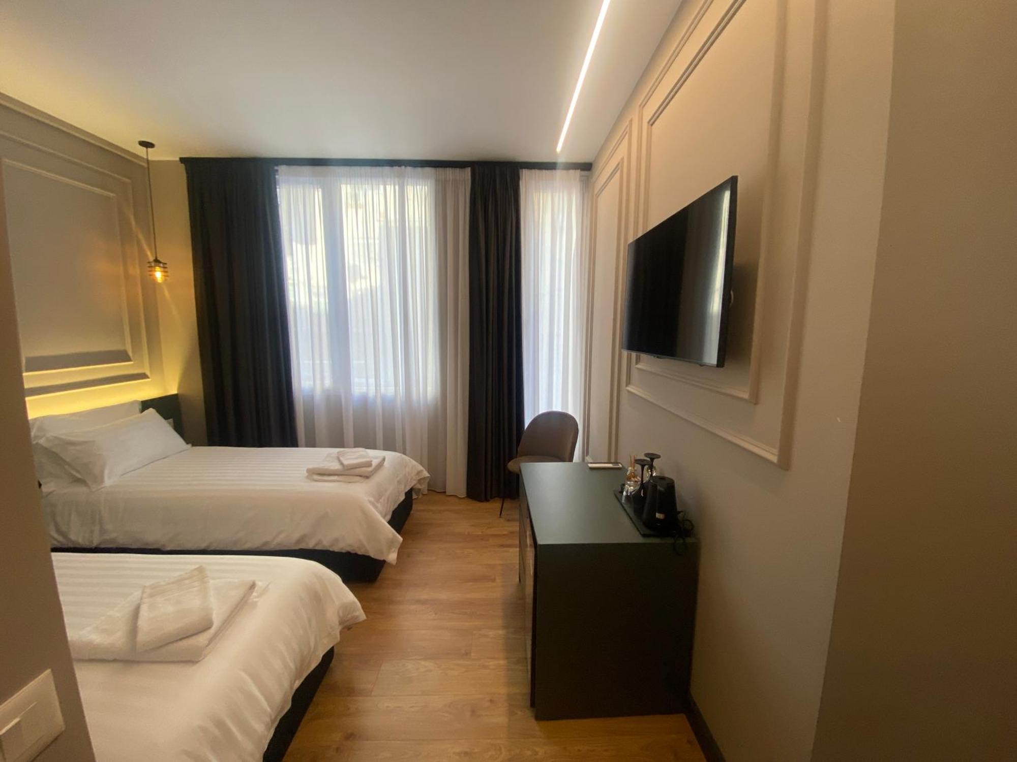 Tirana Central Rooms Eksteriør billede